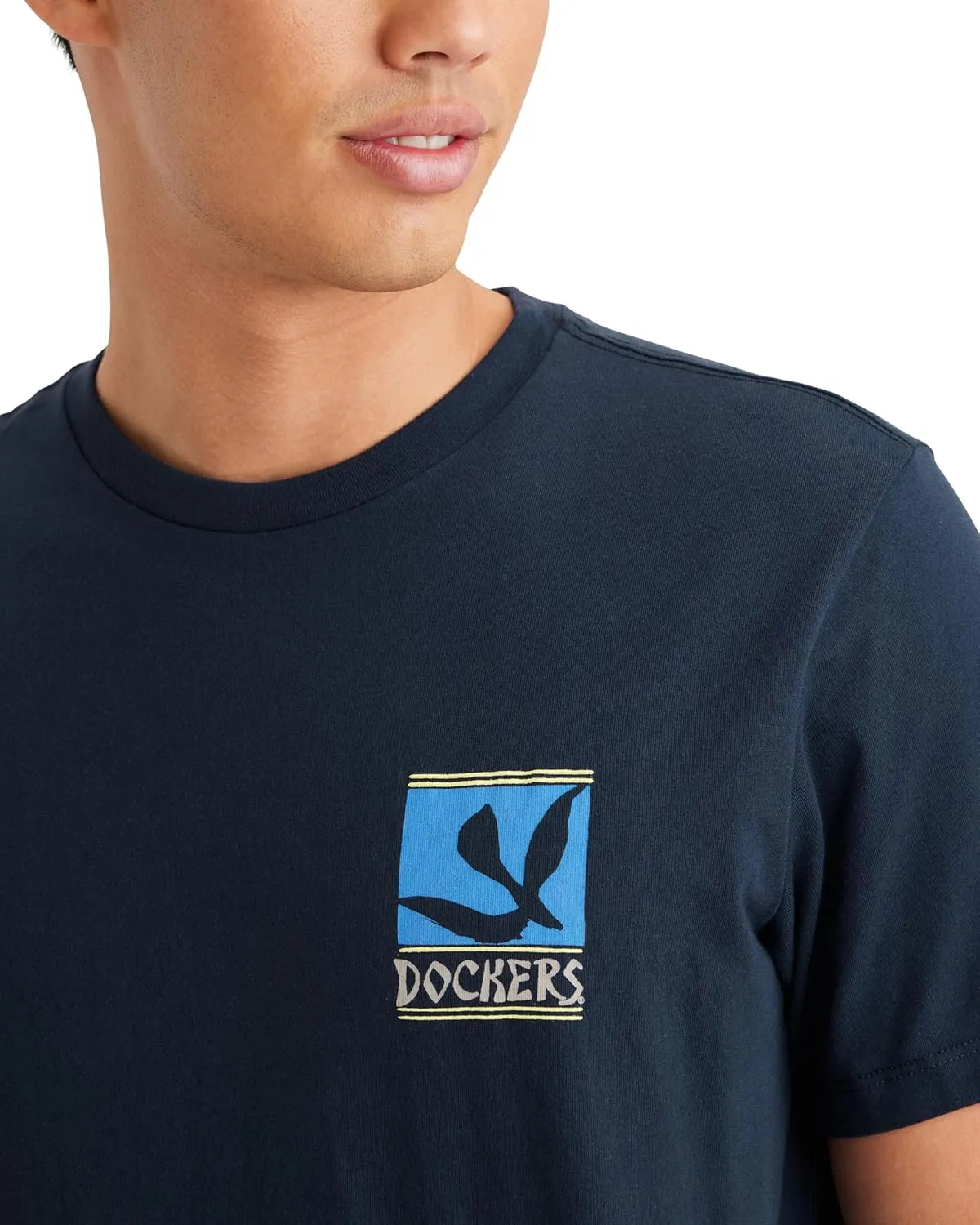 DOCKERS Mens Slim Fit Short Sleeve Graphic Tee Shirt