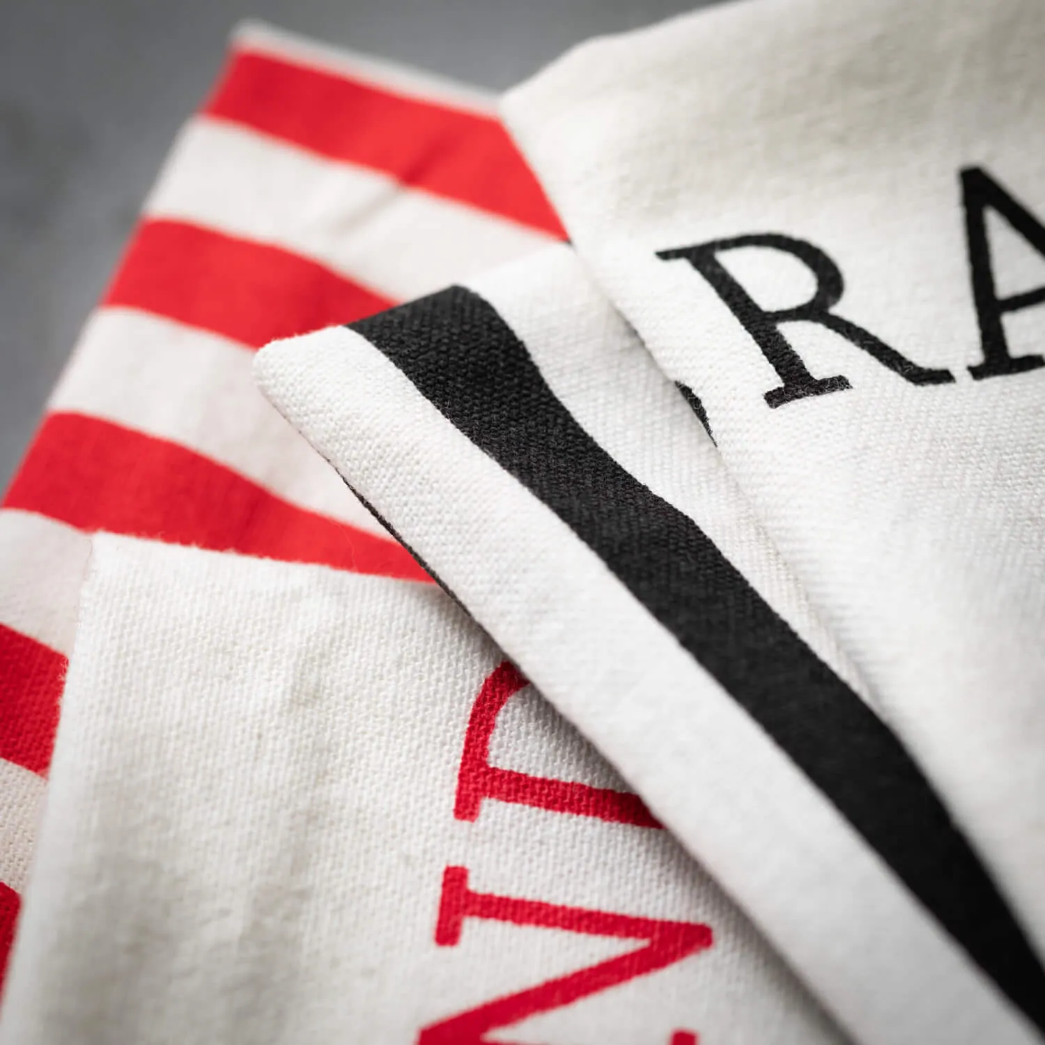 Festive Text Tea Towel Set 4