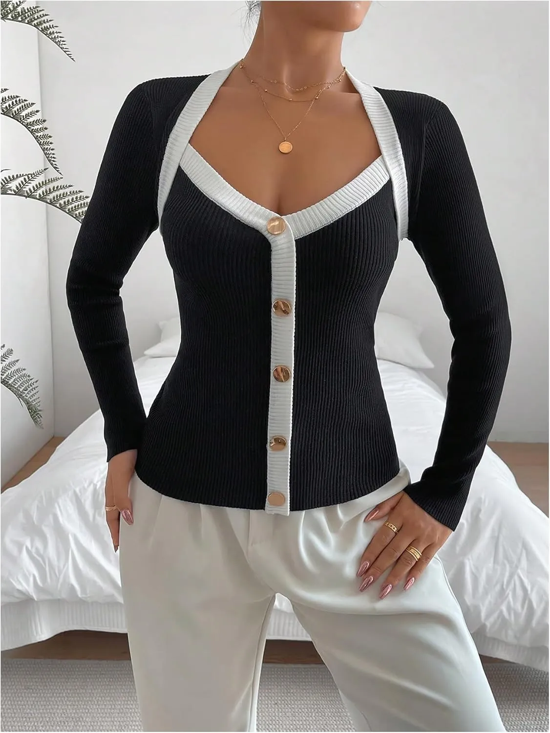Milumia Women's Contrast Trim Sweetheart Neck Long Sleeve Rib Knit Elegant Sweater Top