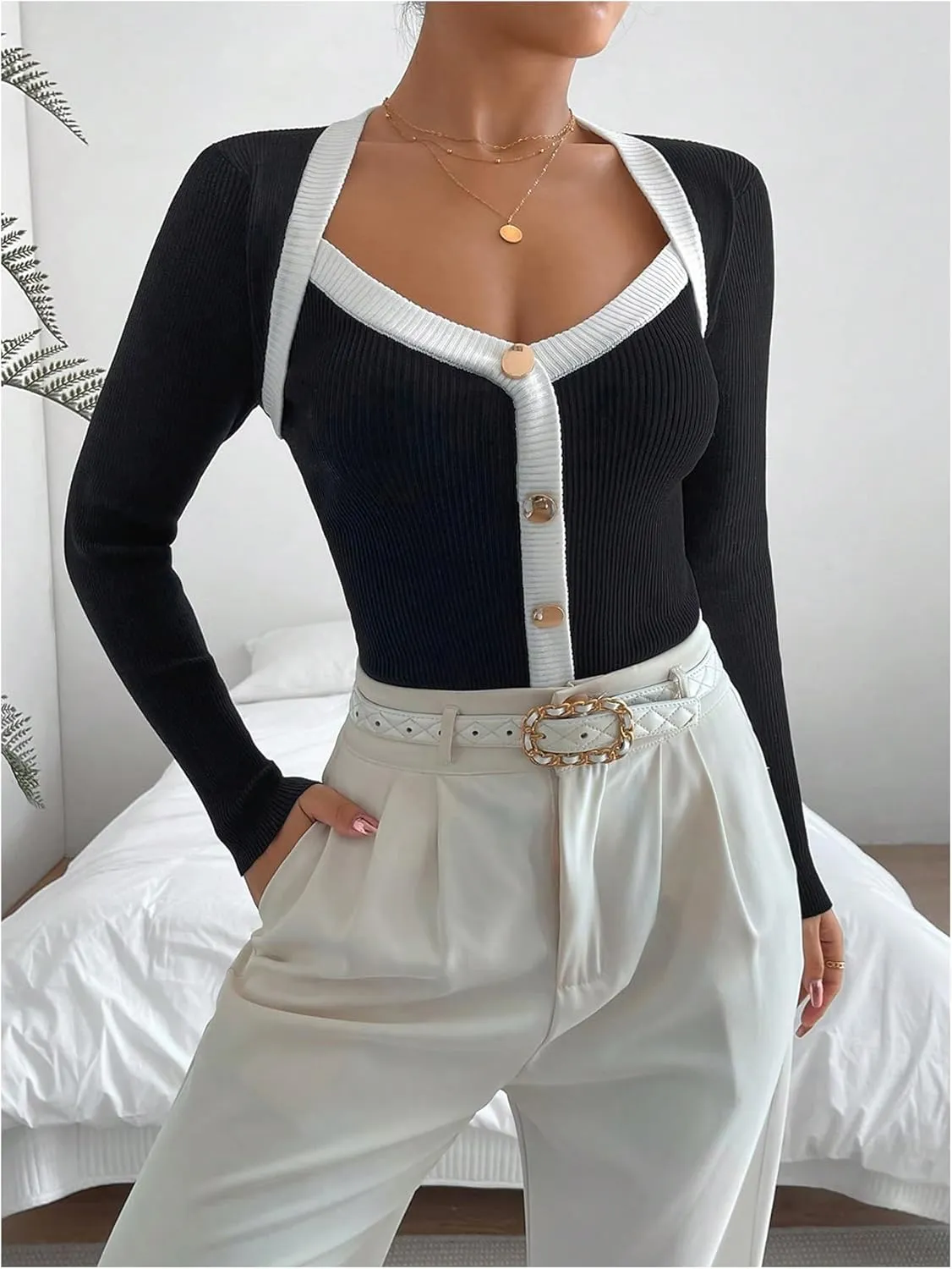 Milumia Women's Contrast Trim Sweetheart Neck Long Sleeve Rib Knit Elegant Sweater Top