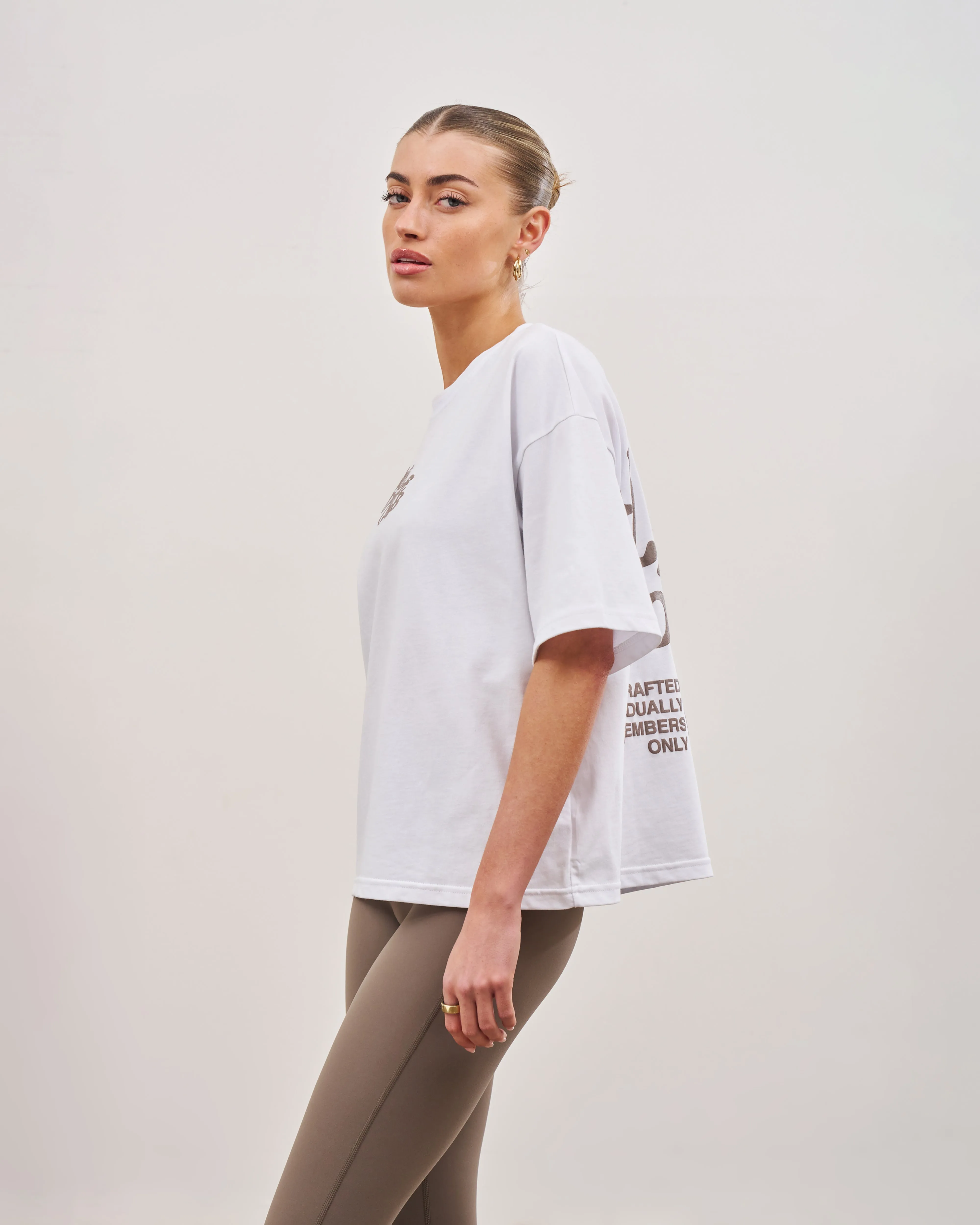 MULTI FONT RELAXED T-SHIRT - COCOA