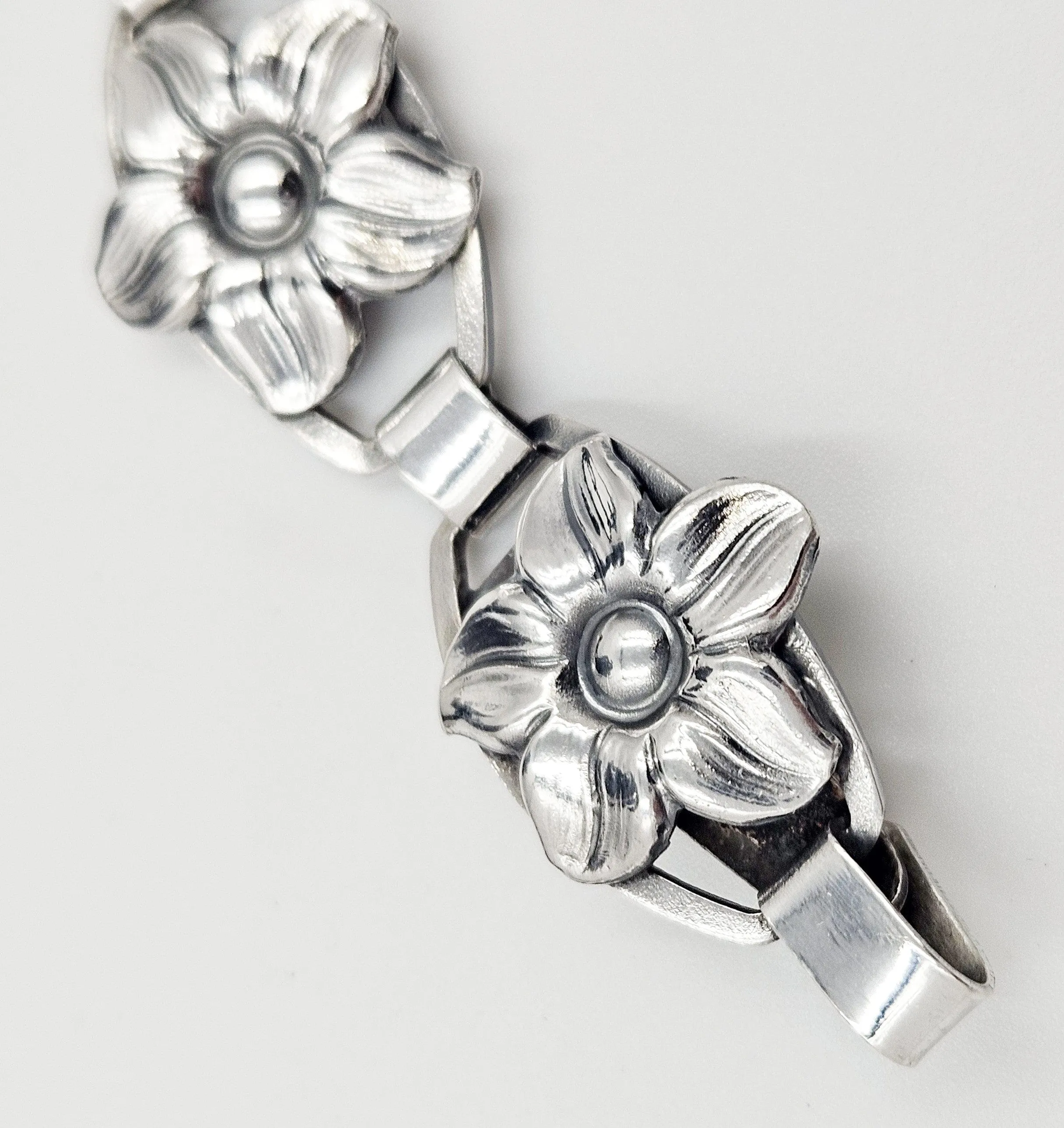 Munksgaard Denmark Art Deco Flowers #270 Sterling Panel Links Bracelet 70s